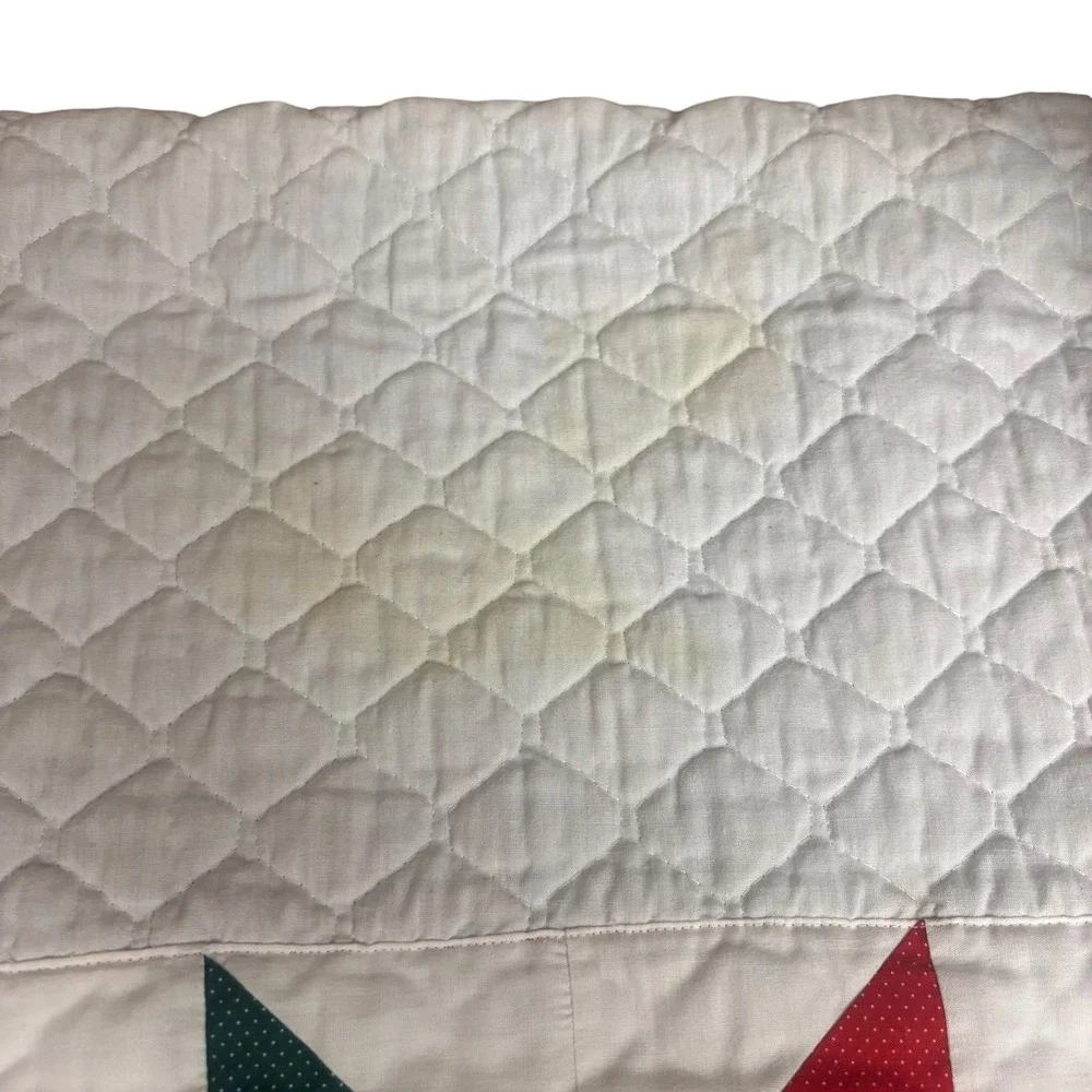 Christmas Quilted Table Runner‎ Star Pattern Red Green White Holiday Decor VTG